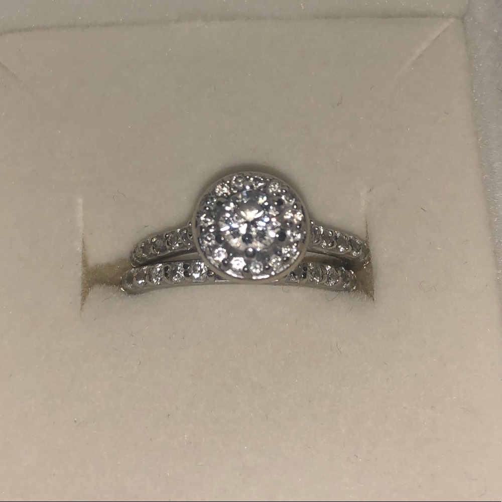 1/2 ct total weight engagement ring set